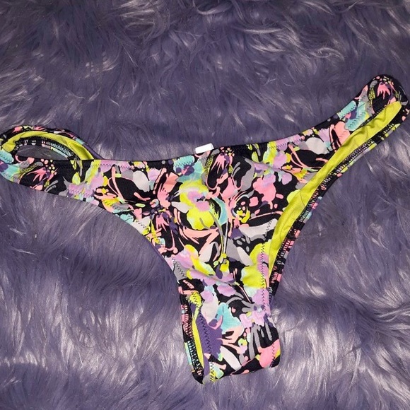 Victoria's Secret Other - Victorias Secret Floral Swim Bottom Size Small